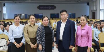 សកម្មភាពលោកគ្រូ អ្នកគ្រូ និងប្អូនៗគរុនិស្សិត ចូលរួមកម្មវិធី ”ការស្វែងយល់ពីសុខភាពផ្លូវចិត្ត និង គន្លឹះសាមញ្ញដើម្បីថែទាំខ្លួនឯង”​