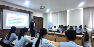 សិក្ខាសាលាស្តីពី ភាពធន់ផ្លូវចិត្តគ្រូបង្រៀន៖ ការលើកកម្ពស់តុល្យភាពផ្លូវចិត្ត និងការអភិវឌ្ឍខ្លួន