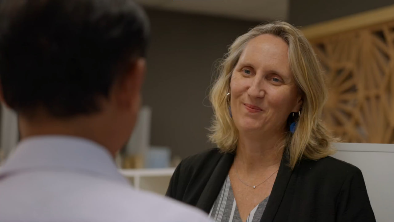 បរិញ្ញាបត្រជាន់ខ្ពស់អប់រំ ឯកទេសវិធីសាស្ត្របង្រៀនភាសាបារាំង នៅវិទ្យាស្ថានជាតិអប់រំ៖ ការបណ្ដុះបណ្ដាលឆ្ពោះទៅរកជំនាញវិជ្ជាជីវៈ និងការស្រាវជ្រាវក្នុងសតវត្សទី២១ ដើម្បីលើកកម្ពស់គុណភាពក្នុងការបណ្តុះបណ្តាលគ្រូបង្រៀនភាសាបារាំងនៅក្នុងប្រទេសកម្ពុជា មជ្ឈមណ្ឌលជាតិបណ្តុះបណ្តាលគ្រូបង្រៀនជាភាសាបារាំង (មជគប) នៃវិទ្យាស្ថានជាតិអប់រំគាំទ្រហិរញ្ញវត្ថុដោយទីភ្នាក់ងារឧត្តមសិក្សាប្រើប្រាស់ភាសាបារាំង (AUF)