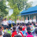 ឯកឧត្តមបណ្ឌិត សៀង សុវណ្ណា នាយកវិទ្យាស្ថានជាតិអប់រំ​ បានដឹកនាំនាយករង មន្ត្រីគ្រប់គ្រង បុគ្គលិកការិយាល័យ ដេប៉ាតឺម៉ង់ គ្រូឧទ្ទេសនៃវិទ្យាស្ថានជាតិអប់រំ និងលោកស្រីនាយិកា​ លោកគ្រូ អ្នកគ្រូ នៃសាលាបឋមសិក្សាអនុវត្ត​ ចុះបំប៉នសមត្ថភាពស្ដីពី​ “វិធីសាស្ត្រ​បង្រៀន និងការប្រើប្រាស់បច្ចេកវិទ្យាព័ត៍មានដល់កន្លែង