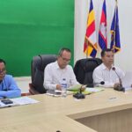 ពេលវេលាម៉ោង១៤ៈ០០នាទី នៅវិទ្យាស្ថានជាតិអប់រំ មានបើកកិច្ចប្រជុំណែនាំស្តីពី “ការប្រឡងបញ្ចប់វគ្គបណ្តុះបណ្តាលគ្រូបង្រៀន សម្រាប់បង្រៀននៅអនុវិទ្យាល័យ ជំនាន់ទី២៣” ក្រោមអធិបតីភាព ឯកឧត្តម ពឹង គិមឆេន អនុរដ្ឋលេខាធិការក្រសួងអប់រំ យុវជន និងកីឡា
