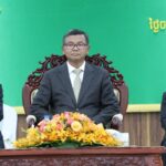 វិទ្យាស្ថានជាតិអប់រំបានរៀបចំកម្មវិធីសន្និសីទ ស្រាវជ្រាវថ្នាក់ជាតិលើកទី១ ឆ្នាំ២០២៦ ក្រោមប្រធានបទ៖ «គ្រូបង្រៀន និងបញ្ញាសិប្បនិម្មិតក្នុងបរិវត្តកម្មឌីជីថល» ចូលរួមបើកសន្និសីទក្រោមអធិបតីភាព ឯកឧត្តមបណ្ឌិតសភាចារ្យ ហង់ជួន ណារ៉ុន ឧបនាយករដ្ឋមន្ត្រី រដ្ឋមន្ត្រីក្រសួងអប់រំ យុវជន និងកីឡា និងមានសមាសភាពចូលរួមមកពីតំណាងសាកលវិទ្យាល័យRichmondសហរដ្ឋអាមេរិក គ្រូបង្រៀនមធ្យមសិក្សា គ្រូឧទ្ទេស បុគ្គលិកអប់រំ និស្សិតថ្នាក់បណ្ឌិត អតីតនិស្សិតនៅវិទ្យាស្ថានជាតិអប់រំ ព្រមទាំងអ្នកសិក្សាស្រាវជ្រាវមកពីគ្រឹះស្ថានអប់រំនានាផងដែរ